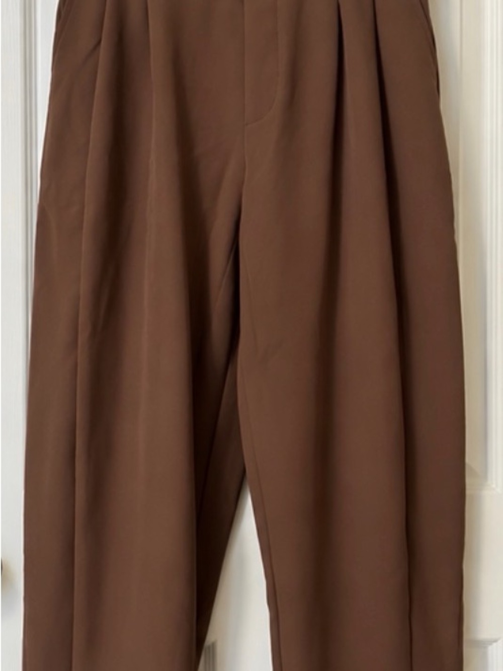 HALARA Women's Brown High-Waist Pleated Trousers